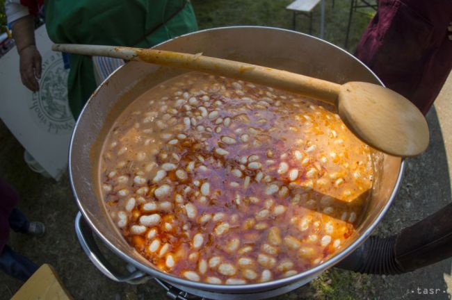 V Pezinku bude v sobotu súťaž vo varení fazuľovej polievky