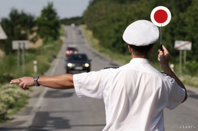 Polícia dohliadne v prvý školský deň na deti a vodičov na cestách