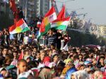 Proti Erdoganovi protestovalo v Kolíne 30.000 Kurdov
