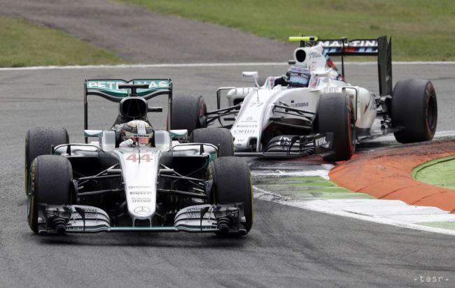 FOTO: Rosberg prvýkrát vyhral VC Talianska, Hamilton pokazil štart