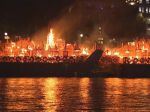 VIDEO: V Londýne zapálili repliku historického centra
