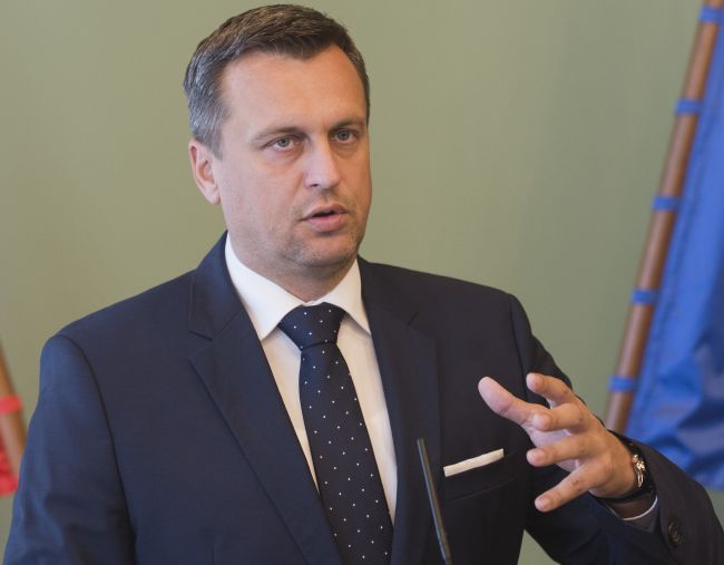 R. SULÍK: Andrejovi Dankovi chýba úcta k ženám