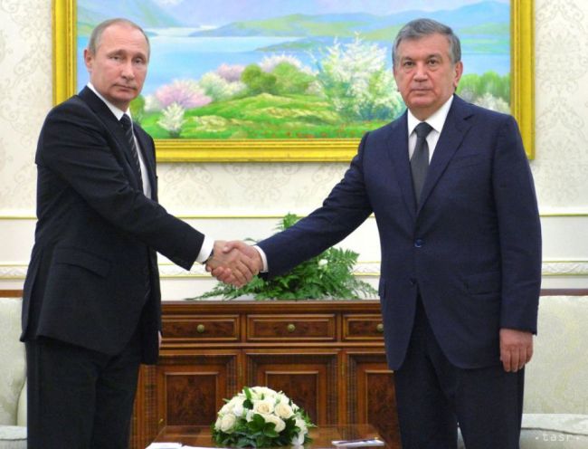 Putin sa stretol v Uzbekistane s možným nástupcom zosnulého prezidenta