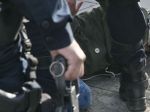 V Česku zadržali hľadaného anarchistu, za útoky mu hrozí 10 rokov