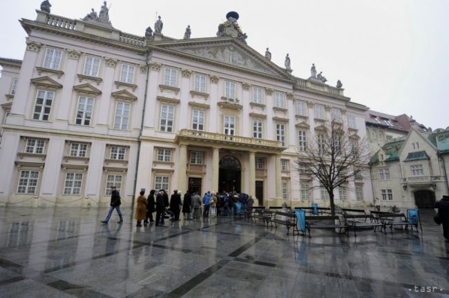 Bratislavskí poslanci rokovali o výstavbe pri Sade J. Kráľa