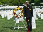Vďaka zmene zákona môžu na Arlingtonskom cintoríne pochovať pilotku