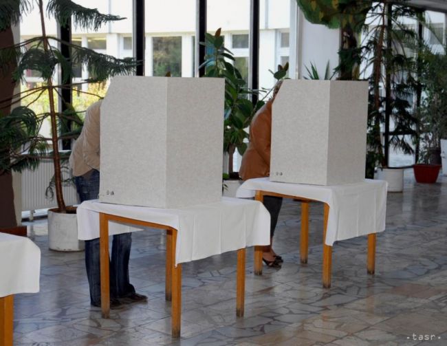 Poslancov ruského parlamentu budú voliť aj v zahraničí