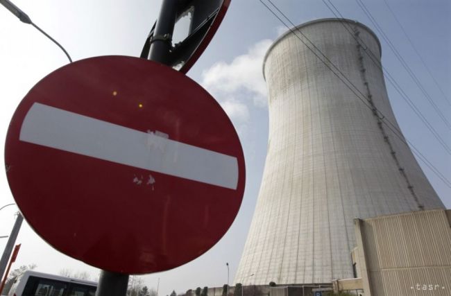 V belgickej jadrovej elektrárni museli pre poruchu odstaviť reaktory