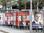 Obaja prezidentskí kandidáti v Rakúsku rátajú s odkladom volieb