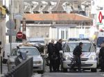 V Paríži zatkli 16-ročného chlapca za údajné plánovanie útoku