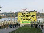 Nepredávajte Európu, vyzval Greenpeace európskych lídrov