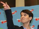 Podpaľači zaútočili na vozidlo líderky extrémistickej AfD F.Petryovej