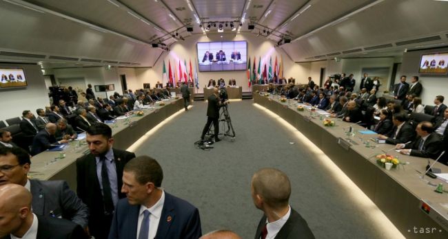 OPEC môže zvolať mimoriadne rokovania, ak dosiahne konsenzus