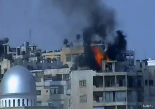 Neznáme lietadlá zaútočili na Aleppo, USA navrhli predĺžiť prímerie