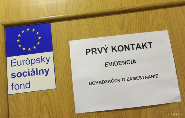 V Trenčianskom kraji klesla priemerná miera nezamestnanosti na 6,63 %