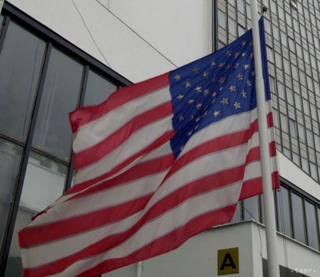 V Kapitole sa stavia inauguračná tribúna pre nového prezidenta USA