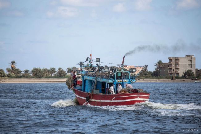 V okolí potopenej lode pri pobreží Egypta našli 162 tiel
