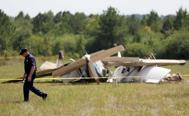 V Zlínskom kraji sa zrútilo malé lietadlo, pilot zahynul