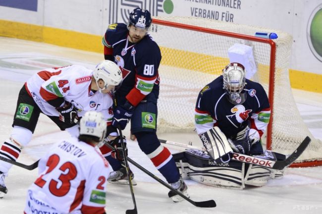 Na ľade Čeľabinsku to riadne iskrilo, napokon však zvíťazil Slovan