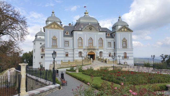 VIDEO: Oprava Haličského zámku priniesla 50 nových pracovných miest