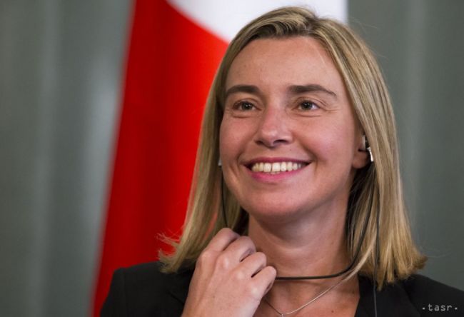 F. MOGHERINI: Posilňovanie obrany neznamená európsku armádu