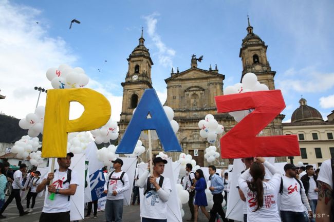 Europoslanci v Kolumbii dozrú na referendum o mierovej dohode