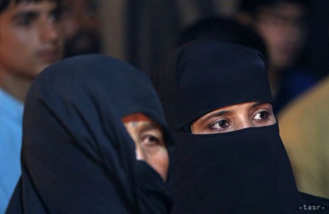 Ženy v Saudskej Arábii sa chcú zbaviť dohľadu a kontroly od mužov