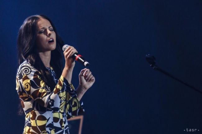K. Knechtová vydala nový singel FEA, pripravuje album aj turné