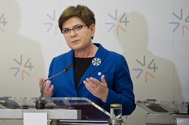 Premiérka Szydlová informovala o rekonštrukcii svojho kabinetu