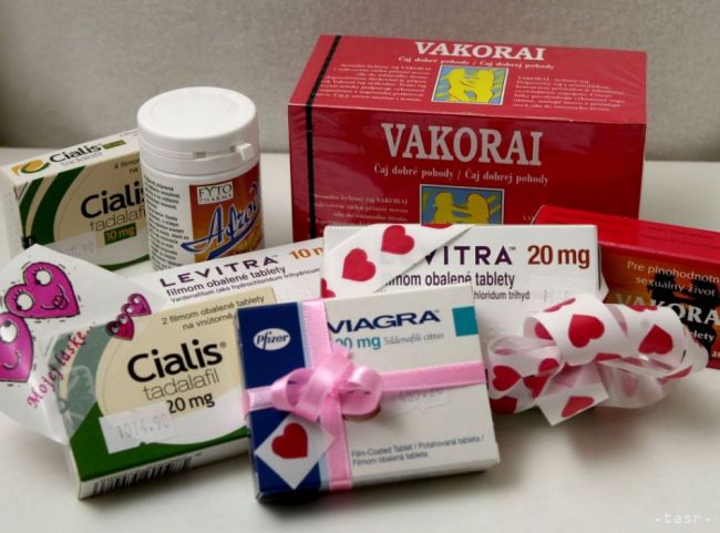 Colníci na hraniciach z liekov najviac zadržia fejky na potenciu