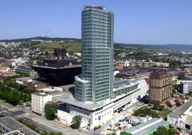 APSÚ: Regulácia odstrihne ľudí od prístupu k spotrebiteľským úverom