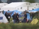 Polícia ČR našla na odpočívadle diaľnice D8 skupinu 11 utečencov