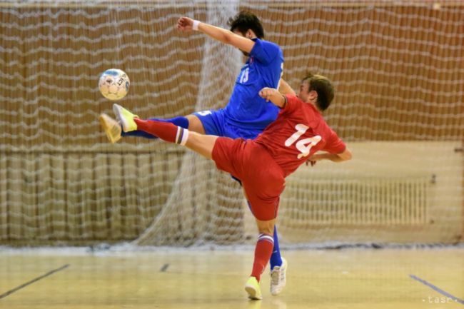 Futsal: Slov-Matic FOFO Bratislava - MIBA Banská Bystrica 13:4 v 3. ko