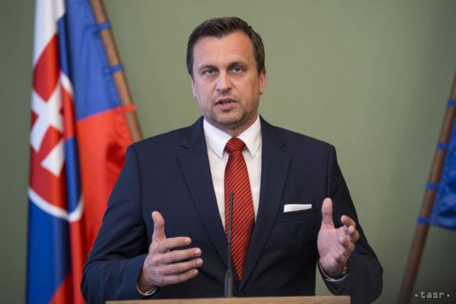 VIDEO: Danko: ISU je neznáma, o platoch sa treba baviť s odborármi