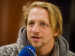 Tomáš Klus po ročnej prestávke opäť koncertuje a mieri aj na Slovensko