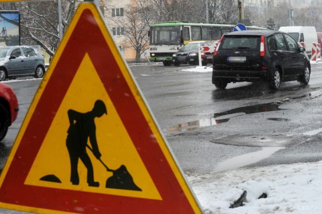 V Košiciach na Americkej triede bezplatne zrekonštruovali cestu