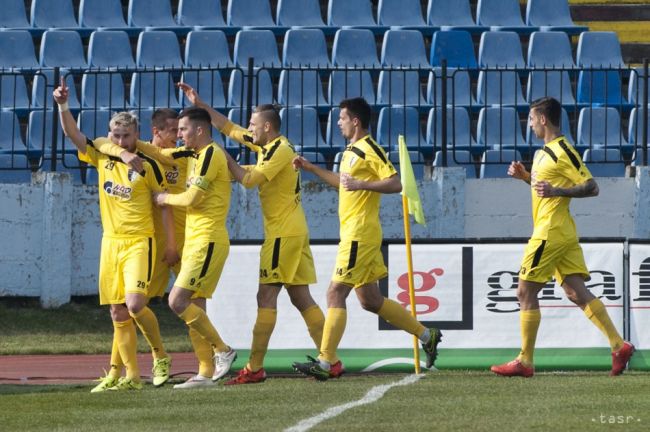 SLOVNAFT CUP: Futbalisti Myjavy i Nitry postúpili do osemfinále