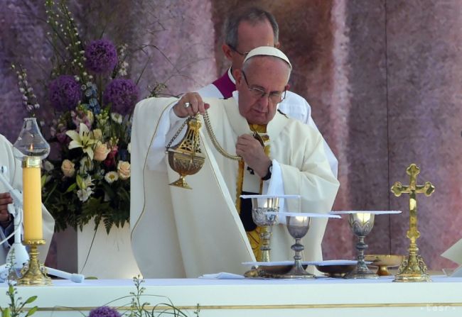Pápež a canterburský arcibiskup oslávili 50 rokov dialógu oboch cirkví