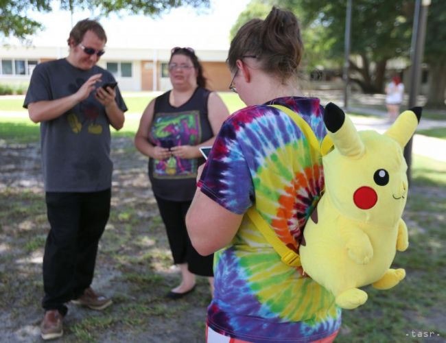 Nórska premiérka sa pokúšala loviť pokémonov v parlamente