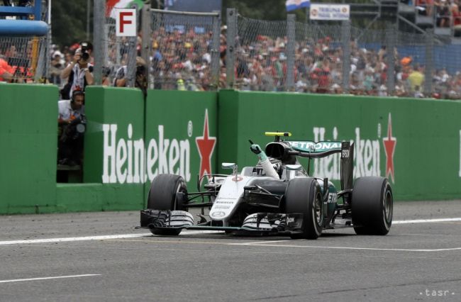 Rosberg najrýchlejší aj v druhom tréningu pred VC Japonska