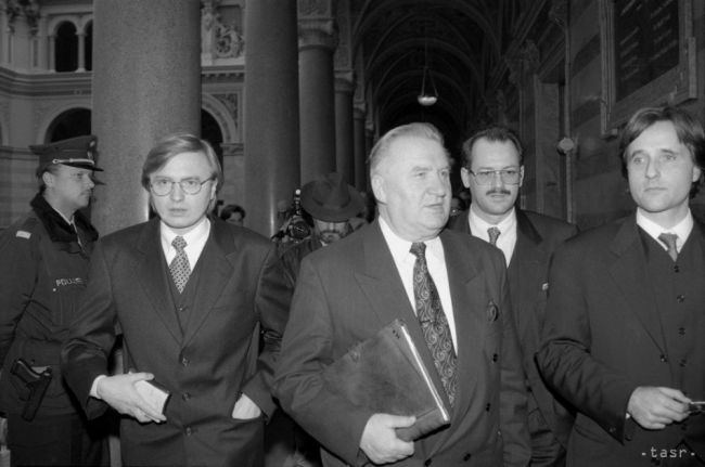Exprezident SR M. Kováč sa s I. Lexom súdil 20 rokov