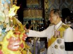 Zomrel thajský kráľ Pchúmipchón Adundét - najdlhšie vládnuci monarcha