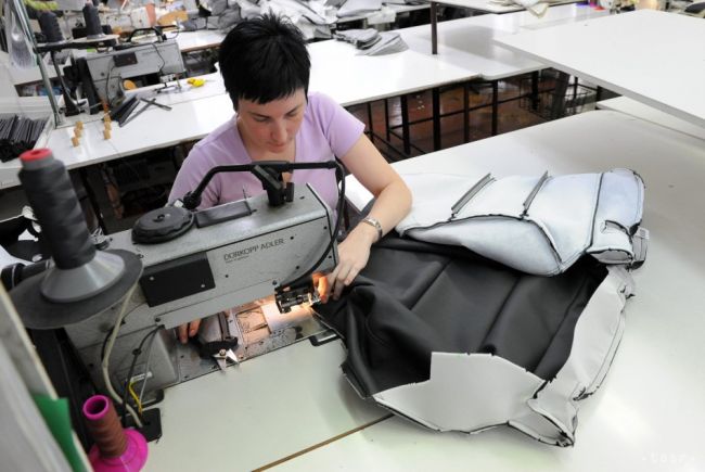 Johnson Controls odčlení svoje aktivity s autosedačkami
