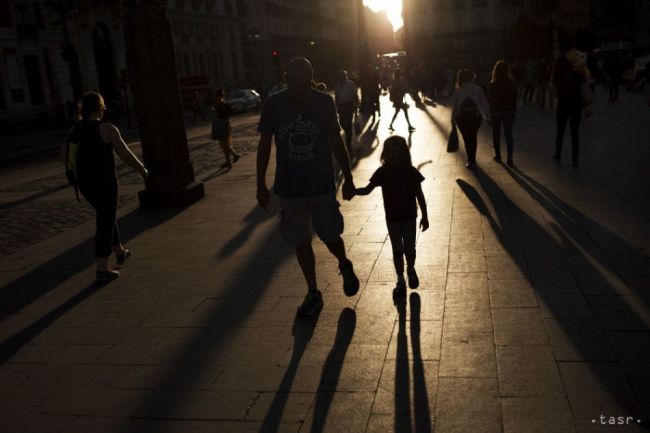 Počet španielskych detí žijúcich v chudobe vlani stúpol o 80.000