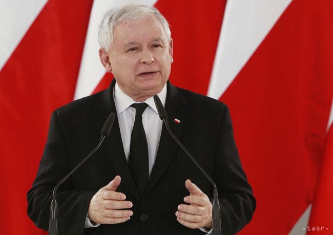 Kaczynski: Vyšetrovania smolenskej katastrofy bolo veľký škandál