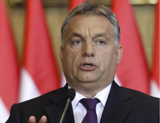 Orbán chce posilniť armádu, považuje ju za mimoriadne slabú
