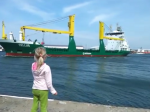 Video: Dievčatko dostalo od kapitána lode viac, ako chcelo