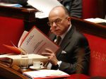 Francúzsko: Premiér Valls odstúpil z funkcie, nahradí ho Cazeneuve