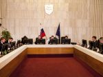 VLÁDA: Uložila zodpovedným ministrom odstrániť transpozičný deficit Slovenska