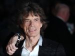 Spevák Mick Jagger sa v 73 rokoch stal po ôsmy raz otcom